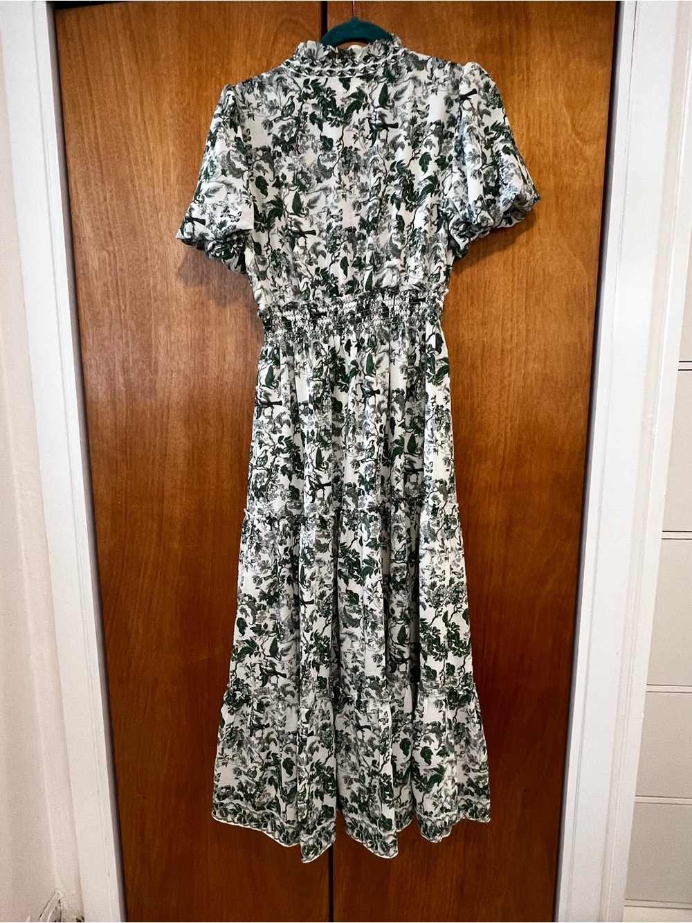 Max Studio Green and White Floral V-Neck Tiered Maxi Dress - Picture 2 of 4